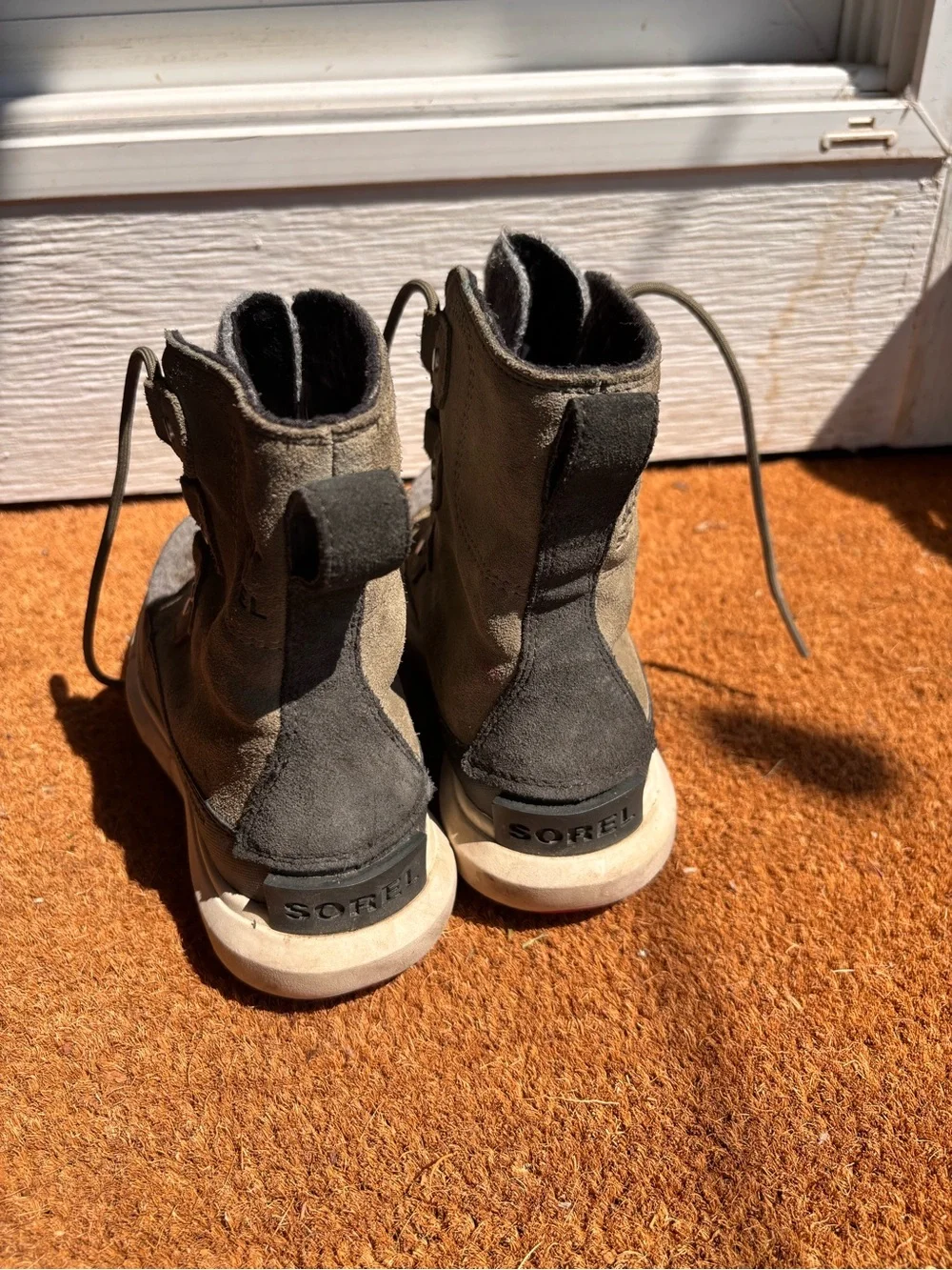 Sorel Women's Explorer II Joan Felt boots